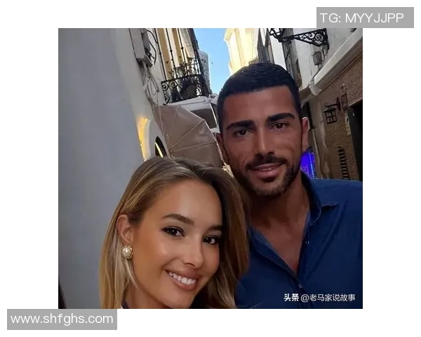 足球明星的多重婚姻生活揭秘以及他们妻子的名字与故事